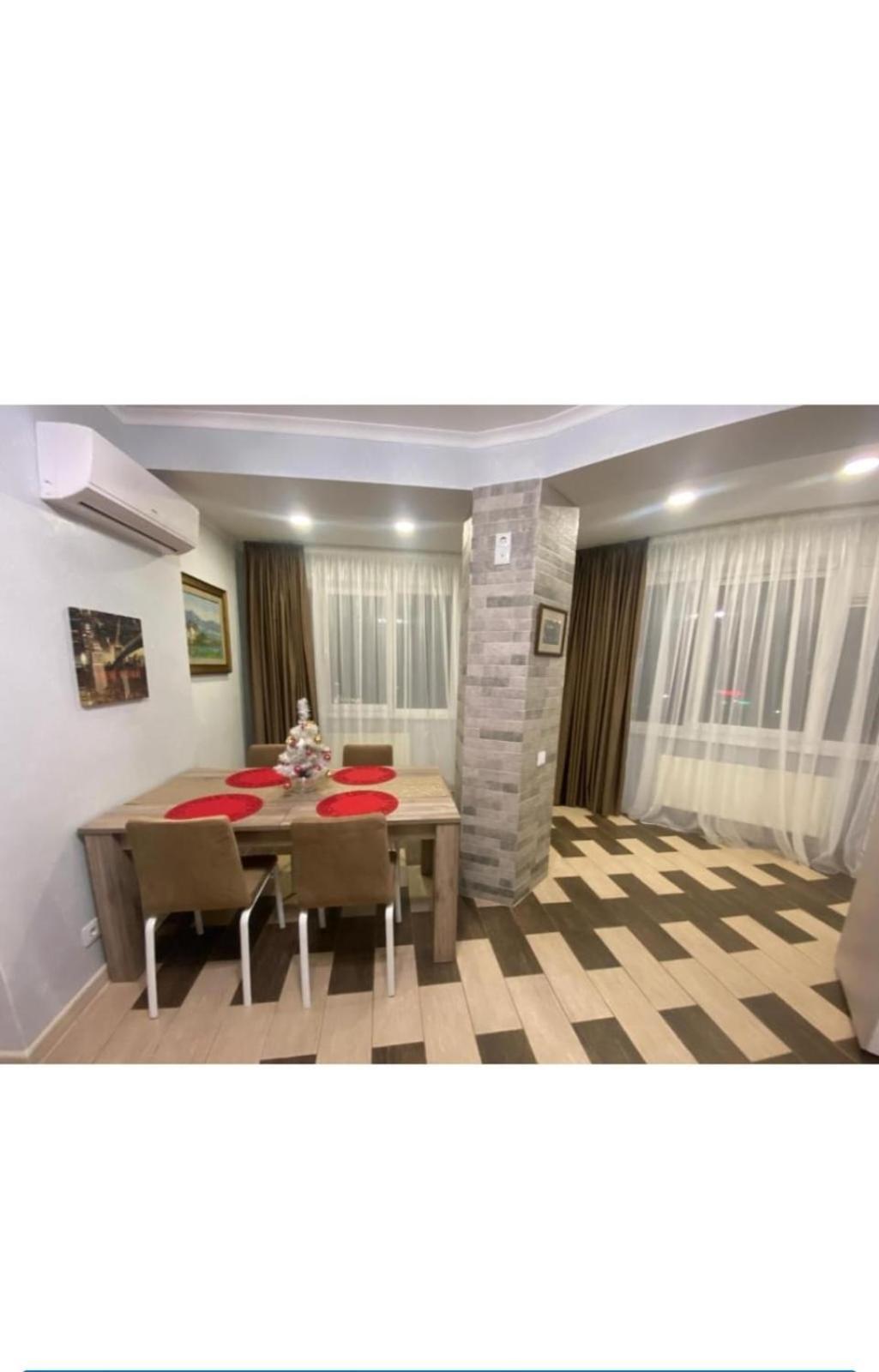 Airport Apartments Taxi Chisinau Bagian luar foto